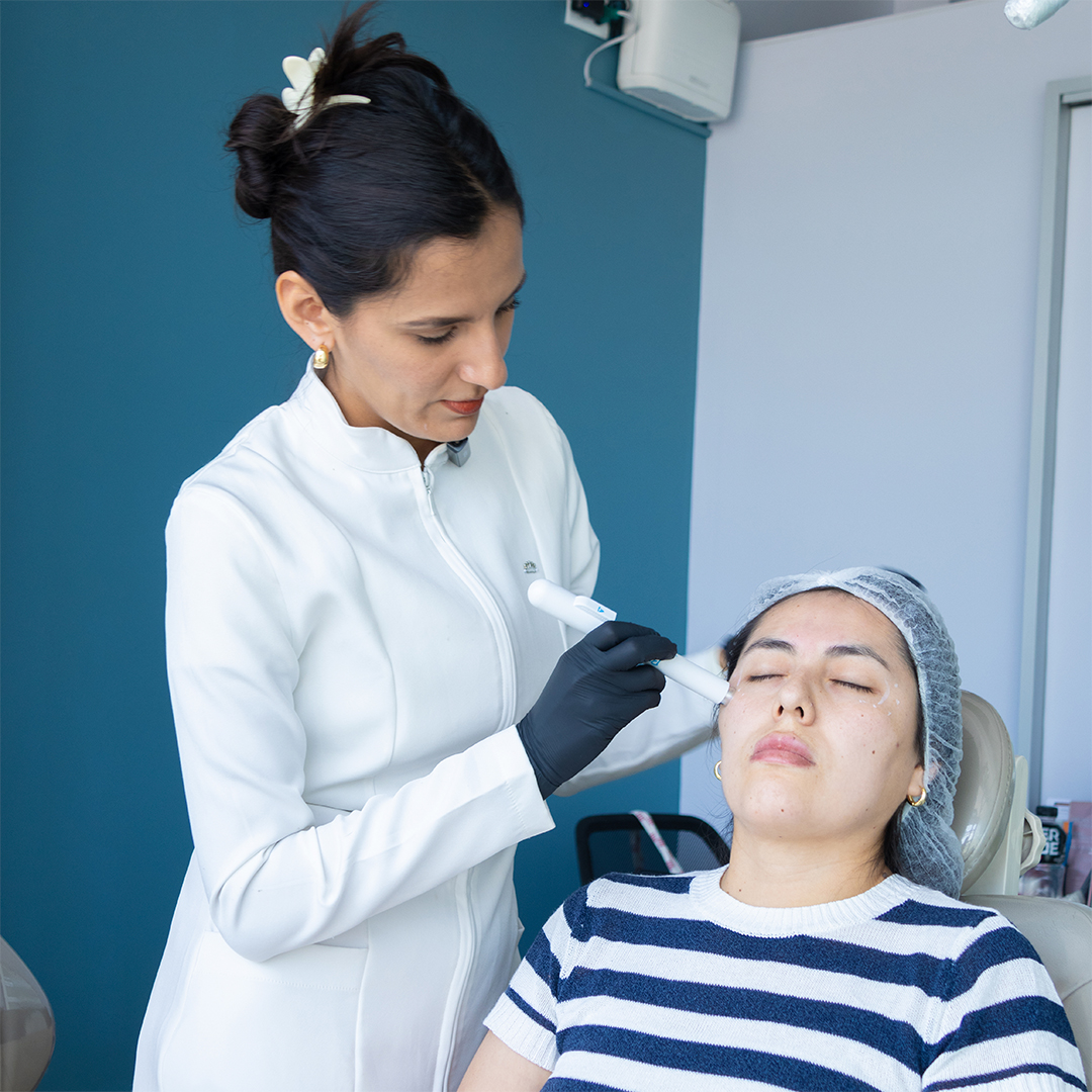 Atención odontológica en clínica PRISMA